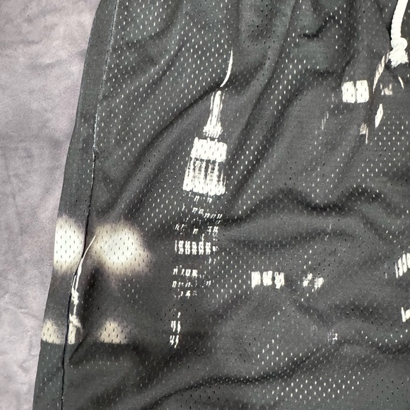 Authentic Eric Emmanuel Black City Skyline Shorts - Picture 6 of 7